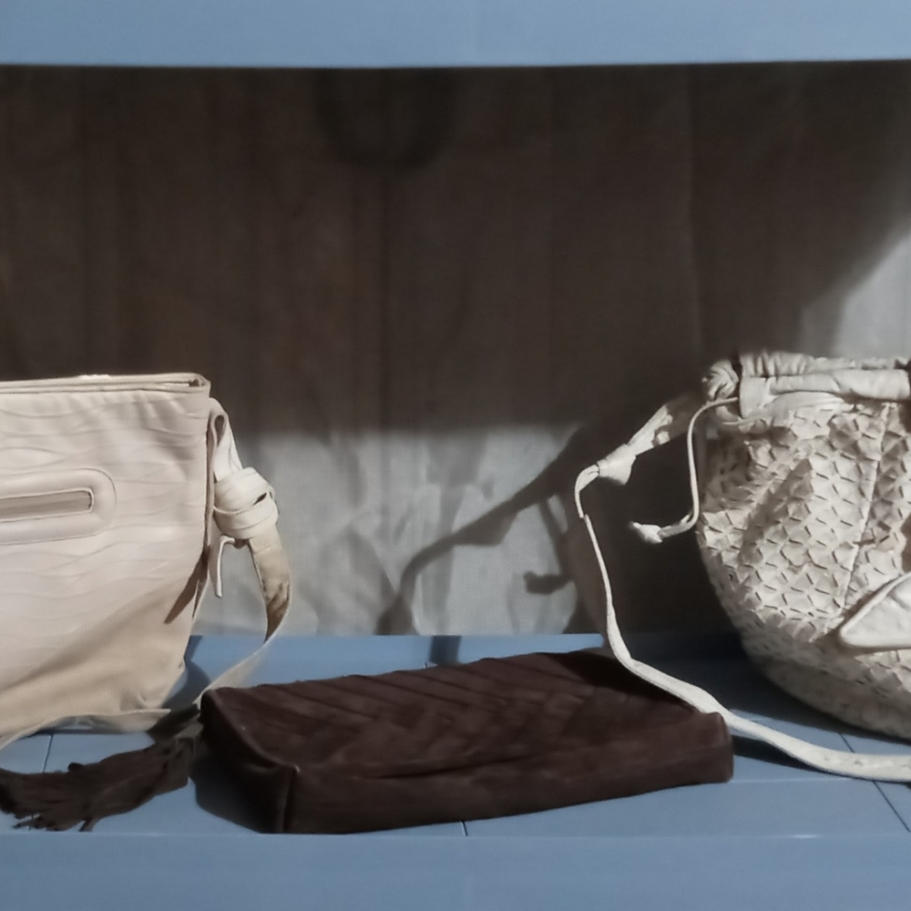 9 VINTAGE SHARIF PURSE'S